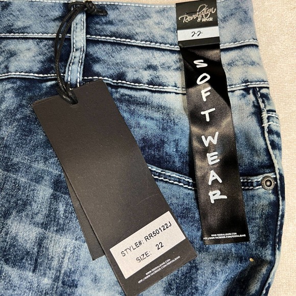 NWT Revolution By Revolt Women's Soft Wear High Rise Skinny Pants Plus Size 22 - Picture 2 of 9
